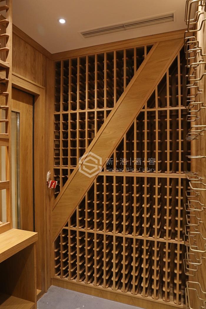 私家会所酒窖